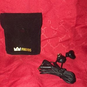 AUTHENTIC Frends Earbuds in Black/Gold